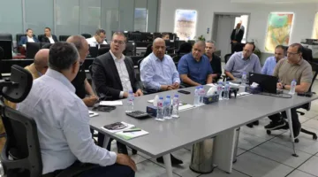وزيرا الكهرباء والبترول يزوران المركز الوطني للتحكم في الغاز لتفقد استعدادات فصل الصيف.