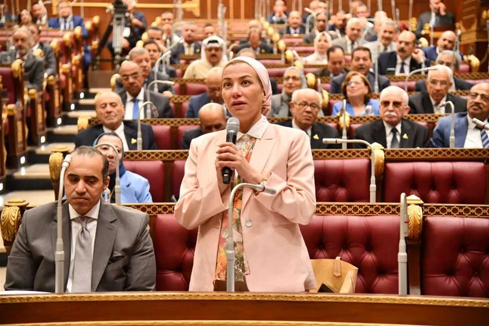 وزيرة البيئة: الهيكل التنظيمي الجديد لقطاع حماية الطبيعة يفرق بين المخطط والمدير والمراقب لضمان الشفافية.