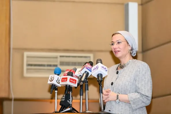 وزيرة البيئة تدشن حملة “قللها” لتعزيز الوعي بمخاطر الأكياس البلاستيكية على البيئة والصحة. وزيرة البيئة تدشن حملة “قللها” لتعزيز الوعي بمخاطر الأكياس البلاستيكية على البيئة والصحة.