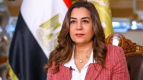 وزيرة التنمية المحلية تراقب تقدم العمل في نظام المراكز التكنولوجية بالمحافظات وزيرة التنمية المحلية تراقب تقدم العمل في نظام المراكز التكنولوجية بالمحافظات