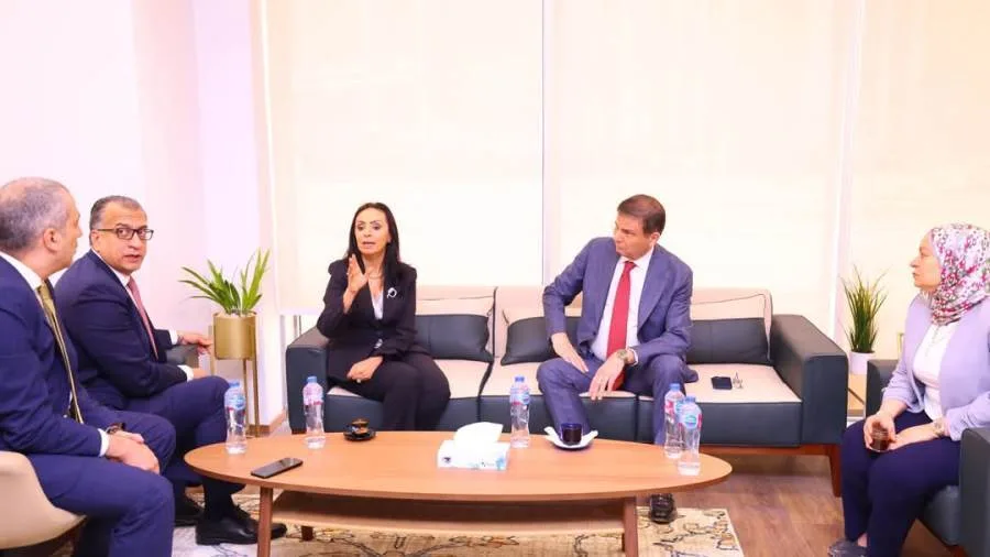 وزيرتا التضامن والزراعة يزوران مقر البنك الزراعي المصري في العاصمة الإدارية بحضور محمد أبو السعود وزيرتا التضامن والزراعة يزوران مقر البنك الزراعي المصري في العاصمة الإدارية بحضور محمد أبو السعود