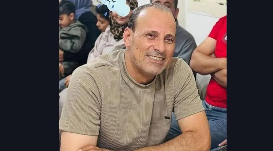 وظيفتان وراتب ثابت.. مصر تكرّم سائق شاحنة ضحّى بحياته لحماية الآخرين من كارثة. وظيفتان وراتب ثابت.. مصر تكرّم سائق شاحنة ضحّى بحياته لحماية الآخرين من كارثة.