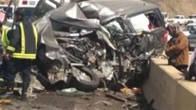 وفاة شخص وإصابة آخر في حادث انقلاب ميكروباص على طريق مصر الإسماعيلية الصحراوي وفاة شخص وإصابة آخر في حادث انقلاب ميكروباص على طريق مصر الإسماعيلية الصحراوي