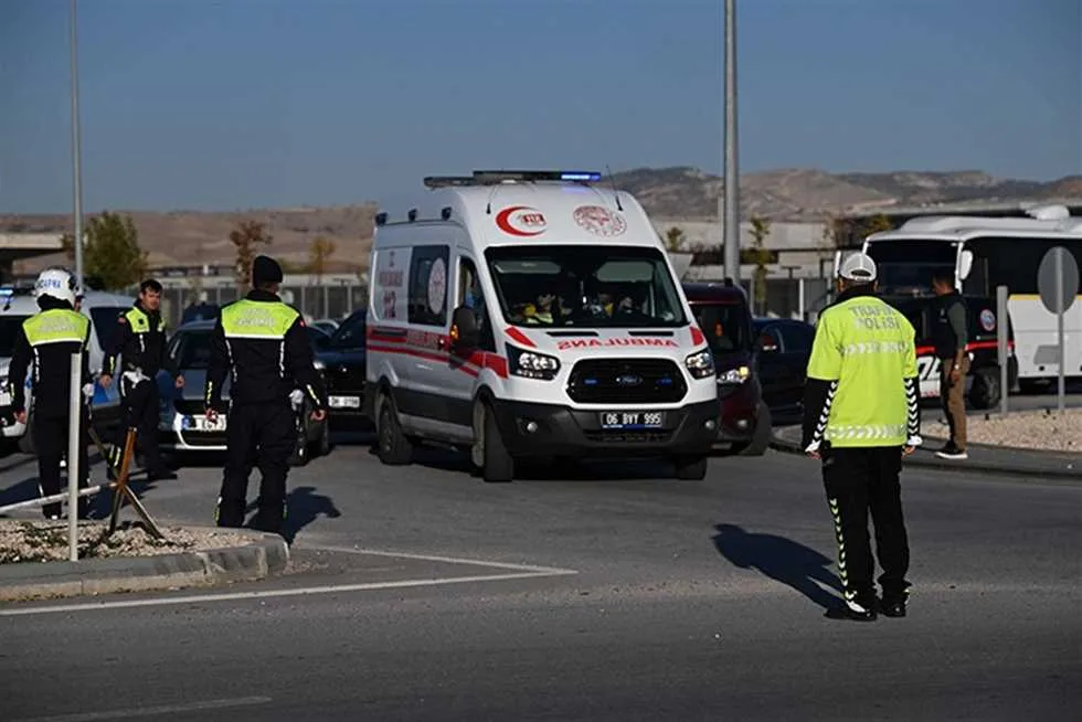 وفاة وإصابة 3 أفراد في حادث اصطدام دراجتين ناريتين بكفر الشيخ وفاة وإصابة 3 أفراد في حادث اصطدام دراجتين ناريتين بكفر الشيخ