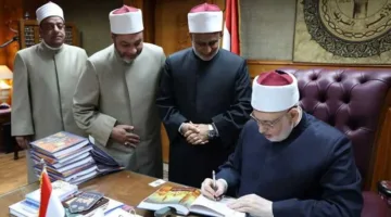 وكيل الأزهر الشريف يوافق على نتائج الدور الأول لشهادات معاهد القراءات