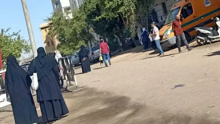 وكيل تعليم السويس: امتحانات الثانوية تسير smoothly ولا توجد شكاوى من اللجان وكيل تعليم السويس: امتحانات الثانوية تسير smoothly ولا توجد شكاوى من اللجان