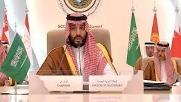 ولي العهد السعودي يؤكد مجددًا إدانة الرياض للاعتداءات على طهران ولي العهد السعودي يؤكد مجددًا إدانة الرياض للاعتداءات على طهران
