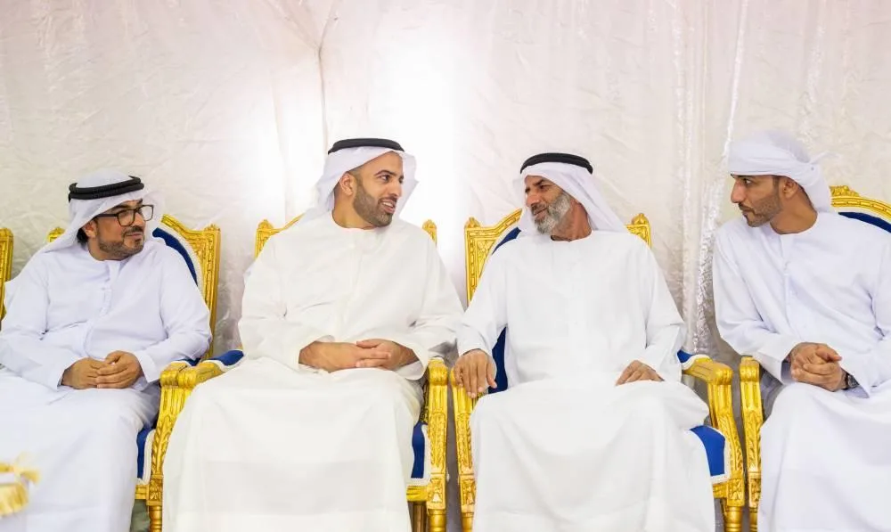 ولي عهد رأس الخيمة يقدم تعازيه في وفاة أحمد الكيبالي ولي عهد رأس الخيمة يقدم تعازيه في وفاة أحمد الكيبالي