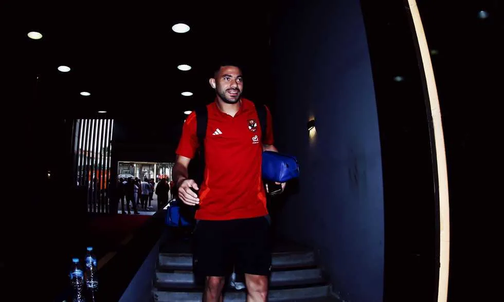 ياسر إبراهيم: أتمنى مواجهة ميسي لأن اللعب ضده هو تحدٍ، والهلال يمثل أفضل لحظاتي في المونديال. ياسر إبراهيم: أتمنى مواجهة ميسي لأن اللعب ضده هو تحدٍ، والهلال يمثل أفضل لحظاتي في المونديال.