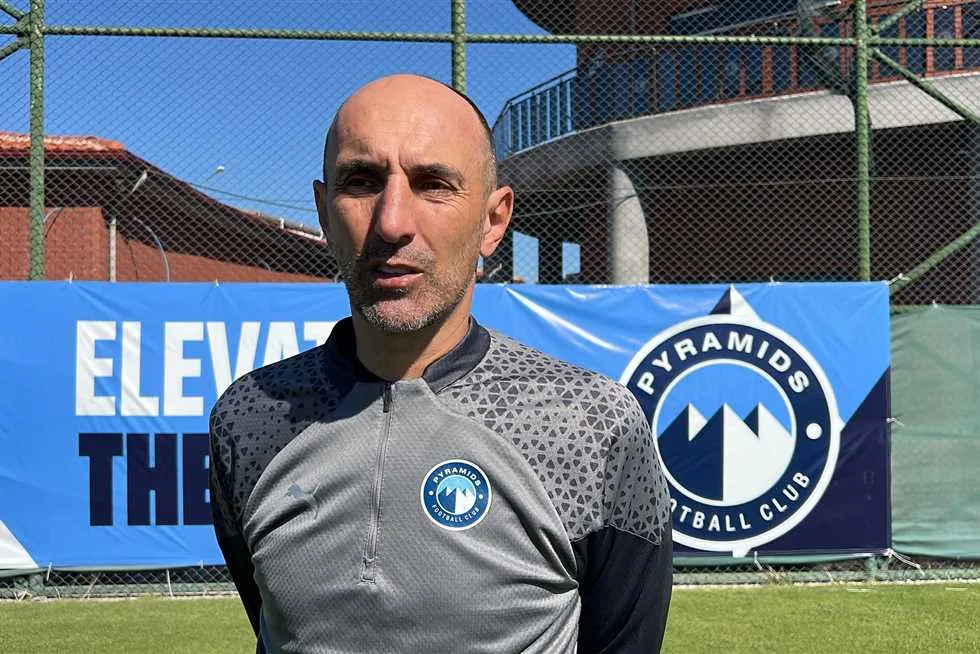 «يتوتر ويوقف التدريب».. هاني سعيد يكشف عن سر ردود فعل مدرب بيراميدز «يتوتر ويوقف التدريب».. هاني سعيد يكشف عن سر ردود فعل مدرب بيراميدز