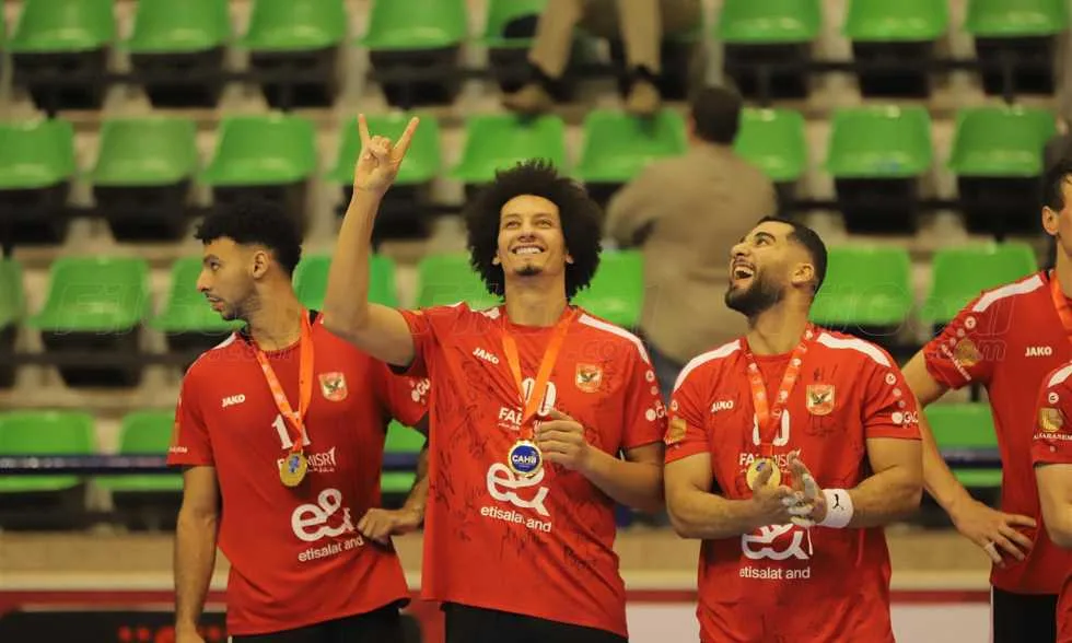 يد مصري – فيزبريم يعلن انضمام علي زين وأحمد عادل وتجديد عقد الدرع الرباعي يد مصري – فيزبريم يعلن انضمام علي زين وأحمد عادل وتجديد عقد الدرع الرباعي