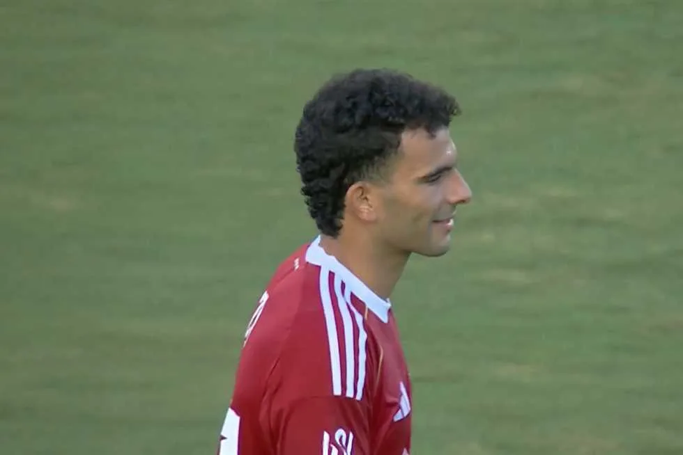 «يرغب في التعاقد».. ريبيرو يتحدث عن انضمام زيزو إلى الأهلي «يرغب في التعاقد».. ريبيرو يتحدث عن انضمام زيزو إلى الأهلي
