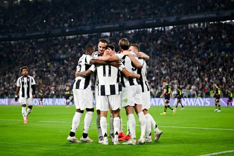 يوفنتوس يرحب بعودة لاعبيه قبل بدء كأس العالم للأندية يوفنتوس يرحب بعودة لاعبيه قبل بدء كأس العالم للأندية